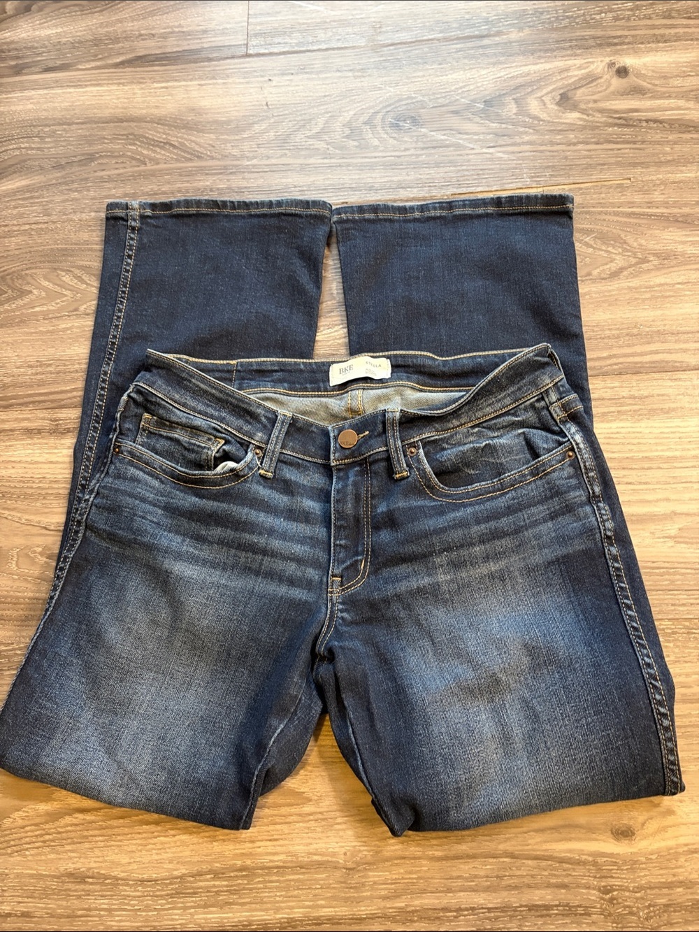 BKE Stella Slim Fit Low Rise Bootcut Jeans Size 31x32 Dark Wash Blue Denim